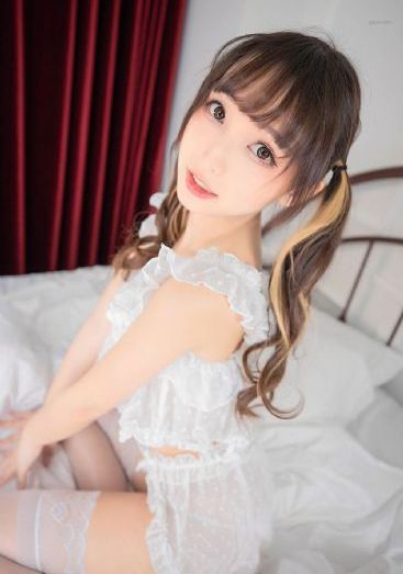 欧美年轻男女_720日本电影免费
