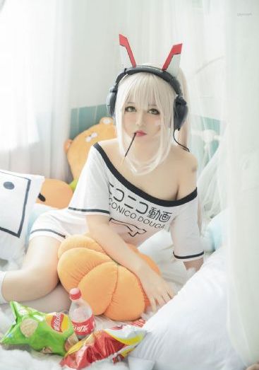 婷婷亚洲五月色综合久久_剧情片在线手机播放