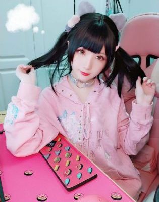 日韩女明星化妆对比_1080手机在线观看