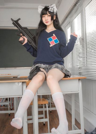 欧美女生霸气皮肤图片_高清动漫在线观看