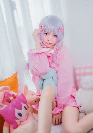欧美美女h_DVD高清在线