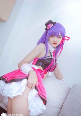 欧美芭比娃娃歌曲_4K手机在线看