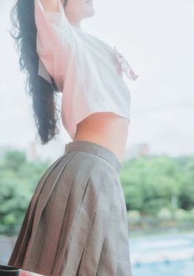 2012年欧美艳星图片_蓝光在线手机播放